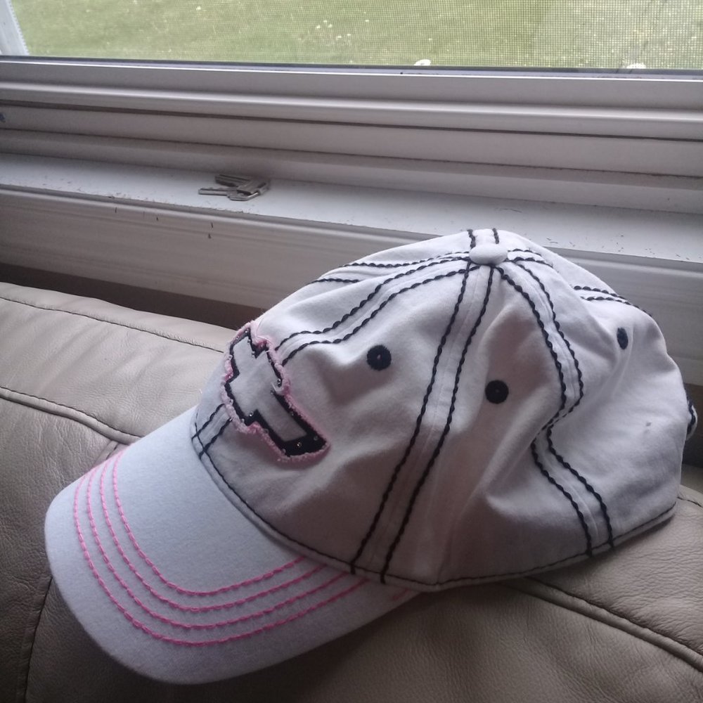 Womens chevy hat - Picture 2 of 2